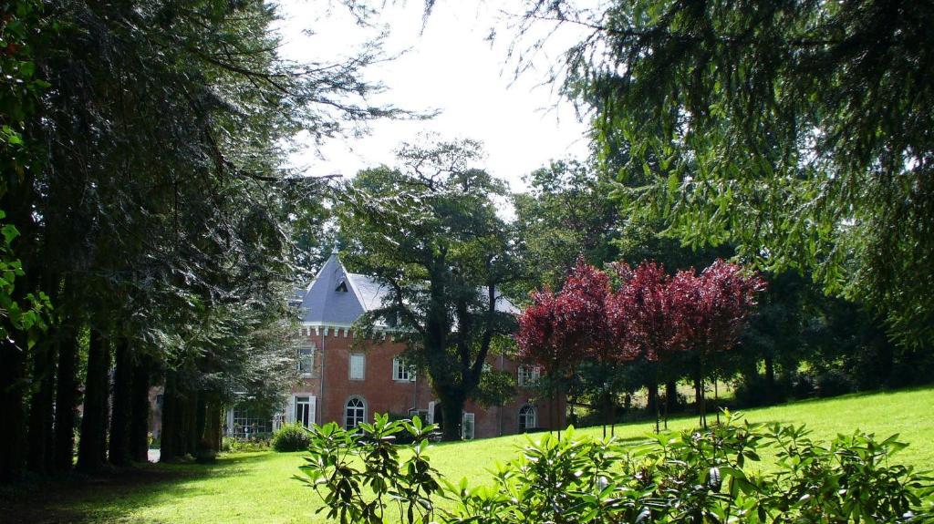 Chateau De Hodbomont Theux Exterior photo